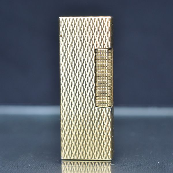 Vân kim cương nổi DHI16