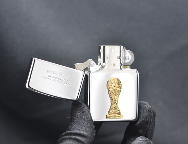 Zippo 1998 eblem mạ vàng C19