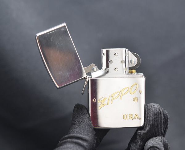 Set Zippo 1994 kèm gạt tàn C132