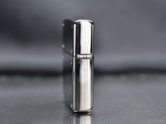 Zet Zippo 1997 kèm bình xăng C133