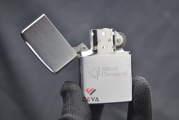 Zippo 1976 Allied Chemical C450
