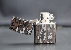 Zippo hoa văn gỗ cổ C09