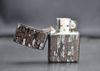 Zippo hoa văn gỗ cổ C09