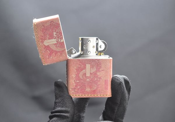 Zippo 2003 Bọc Da In Hình Rồng  – Bản Nghệ Thuật Độc Lạ C181