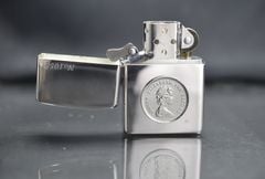 Zippo 1997 emblem đồng Queen C155
