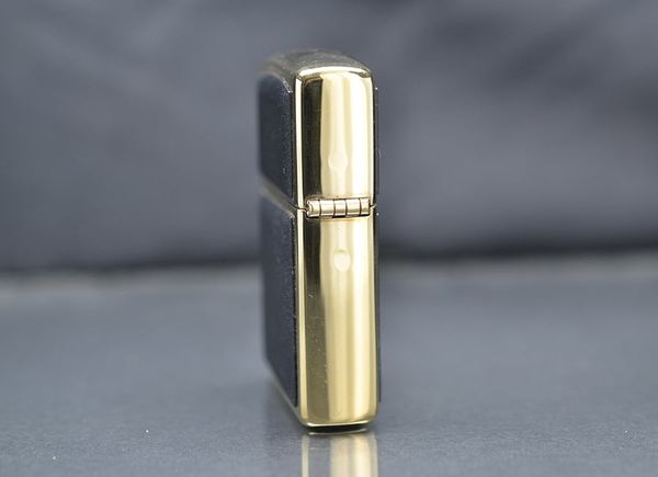 Zippo dán Emblem đen  C34