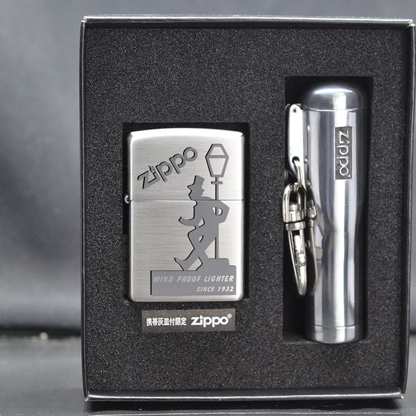 Set Zippo 2004 logo giới hạn C30