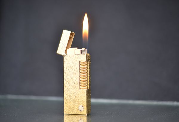 Dunhill gõ búa vàng DHI02