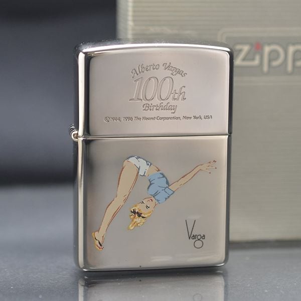 Zippo 1997 mạ bạc sinh nhật 100th Varga C173