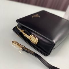 Ví cầm tay nam da bò cao cấp Prada 66570