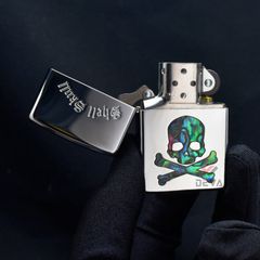 Zippo Khảm Ốc Chủ Đề Đầu Lâu Xương Chéo Shell Skull ZN50