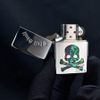 Zippo Khảm Ốc Chủ Đề Đầu Lâu Xương Chéo Shell Skull ZN50