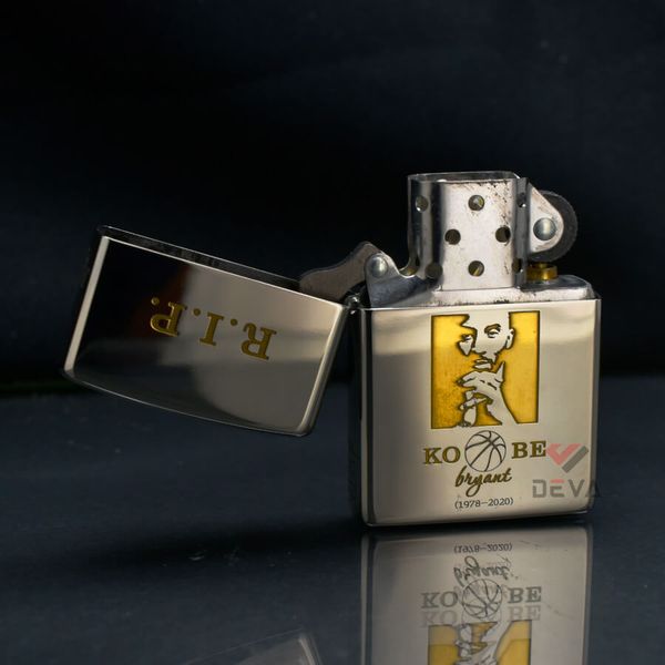 Zippo Tưởng Nhớ Huyền Thoại Bóng Rổ Mỹ Kobe Bryant ZN182