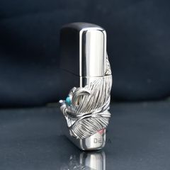 Zippo Bạc Khối Ốp Emblem Bạc Lông Vũ Gắn Lam Ngọc BK90
