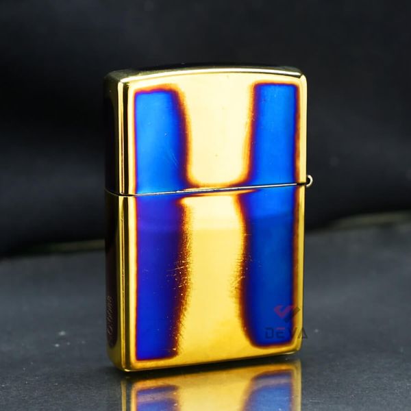Zippo Đồng Cháy Chủ Đề Thương Hiệu Tạp Chí Playboy ZN283
