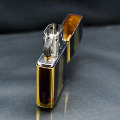 Zippo Đồng Cháy Chủ Đề Thương Hiệu Tạp Chí Playboy ZN283