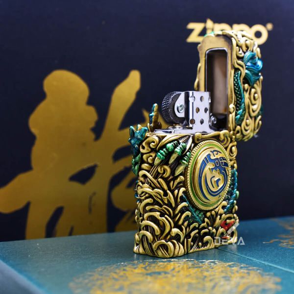 Zippo Ốp Tượng Thanh Long Và Vòng Xoay Phong Thủy ZN86