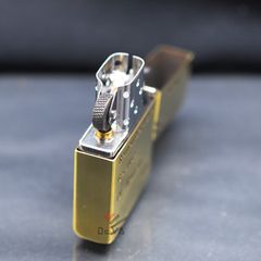 Zippo Tái Bản 1935 Chủ Đề Chàng Cao Bồi Marlboro ZN167