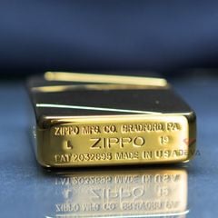 Zippo tái bản 1941 mạ vàng kẻ chéo số giới hạn ZN293