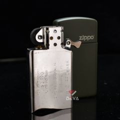 Zippo Slim Sơn Xanh Bộ Đội In Logo Hãng 1627 ZT03