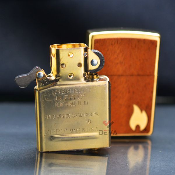 Zippo Ốp Gỗ Chủ Đề Woodchuck Flame Z303