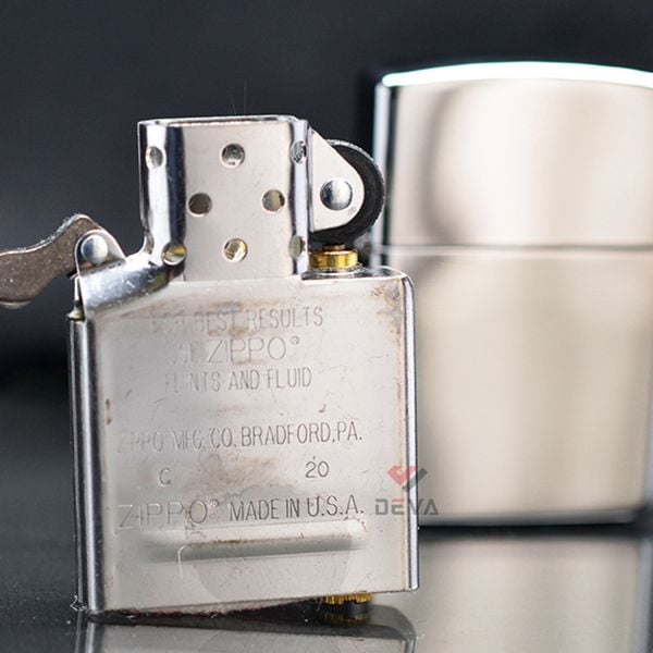 Zippo Armor bạc bóng vỏ dày ZT35