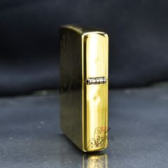 Zippo Khắc Chân Dung Ca Sĩ Hồng Kông Huỳnh Gia Câu ZN255