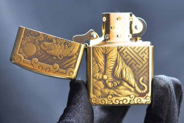 Zippo Armor Chủ Đề 12 Con Giáp Bản Giới Hạn ZD60