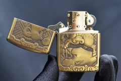 Zippo Armor Chủ Đề 12 Con Giáp Bản Giới Hạn ZD60