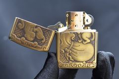 Zippo Armor Chủ Đề 12 Con Giáp Bản Giới Hạn ZD60