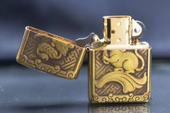 Zippo Armor Chủ Đề 12 Con Giáp Bản Giới Hạn ZD60