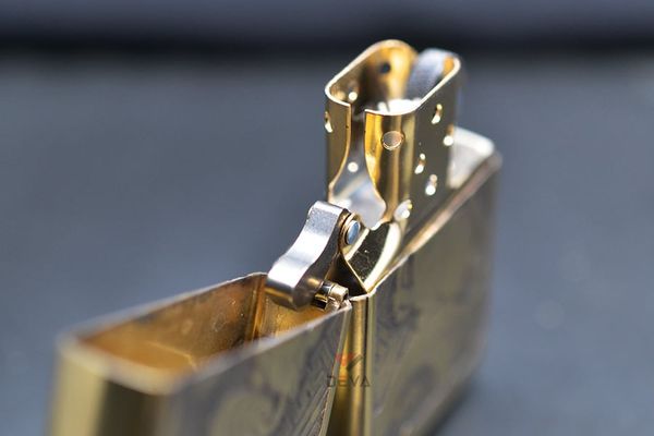 Zippo Armor Chủ Đề 12 Con Giáp Bản Giới Hạn ZD60