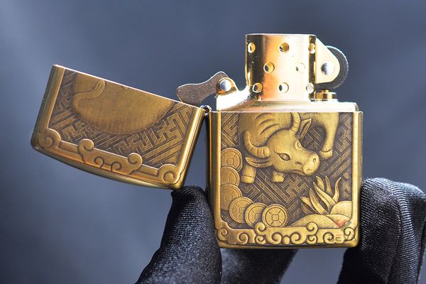 Zippo Armor Chủ Đề 12 Con Giáp Bản Giới Hạn ZD60