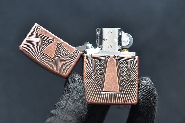 Zippo Armor Đồng Cổ Khắc Sâu Cây Thánh Giá Z377
