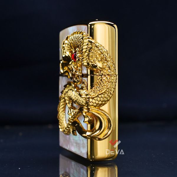 Zippo Khảm Trai Ốp Tượng Rồng Mạ Vàng Cầm Ngọc ZN300