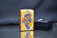 Zippo Armor khắc 5 mặt Kỳ Lân ZN301