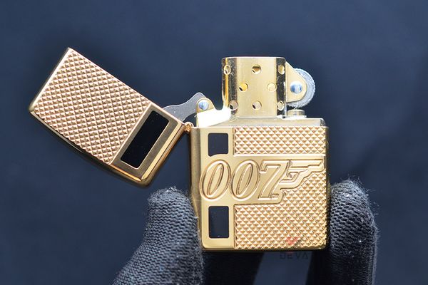 Zippo Armor khắc logo Điệp Viên 007 Z376
