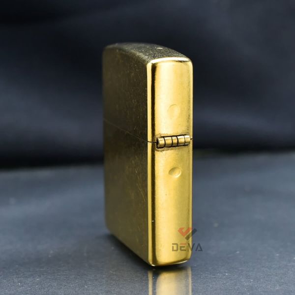 Zippo In Bức Tranh Bạch Hạc Dưới Tán Cây Đào ZN276