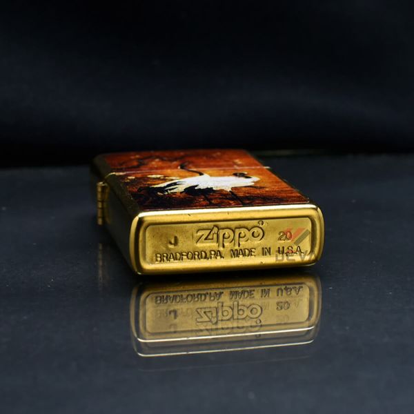 Zippo In Bức Tranh Bạch Hạc Dưới Tán Cây Đào ZN276