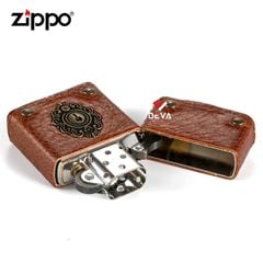 Zippo Bọc Da Khảm Emblem Ổ Khóa Cổ ZN227