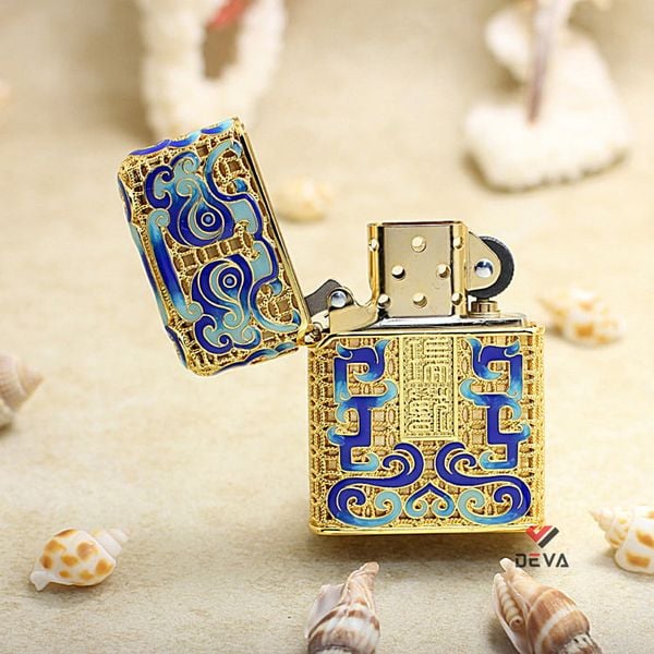 Zippo bọc hình biểu tượng thần rừng ZN289
