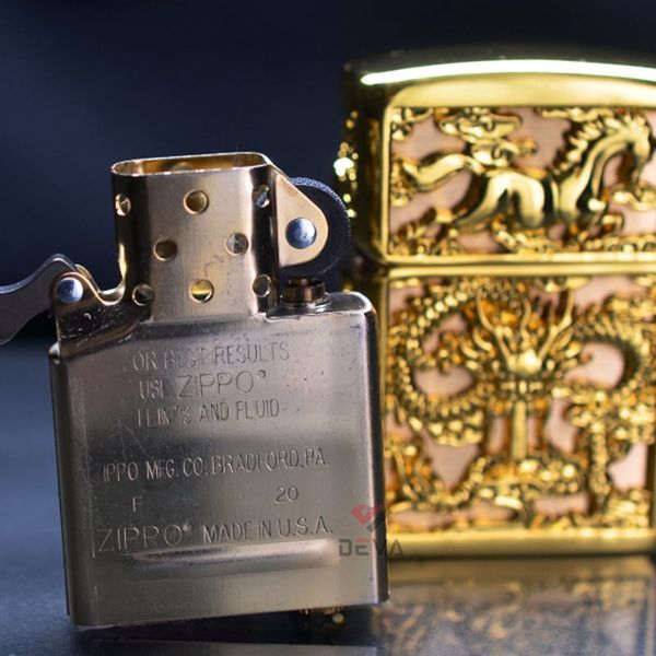 Zippo Bọc Phù Điêu Long Mã Mạ Vàng ZN382