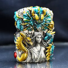 Zippo Vỏ Dày Ốp Tượng Mẹ Rồng Daenerys Targaryen ZN228