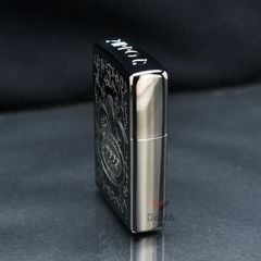 Zippo Distinctive Top Khắc Hoa Văn Chủ Đề An American Classic Z196