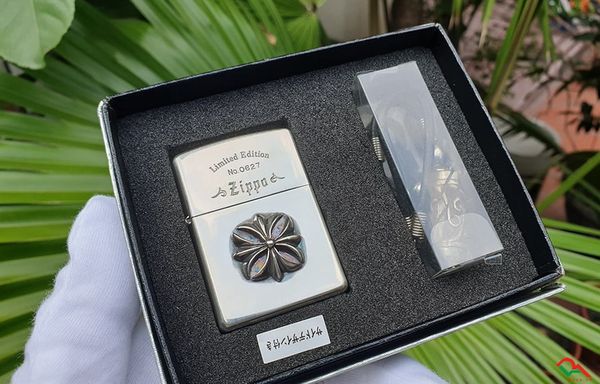 Set Zippo Emblem hình hoa 1998 C131
