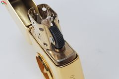 Zippo Xuất Nhật Mạ Vàng Cực Đẹp ZN277