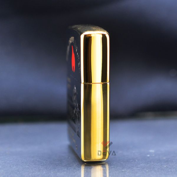Zippo Chủ Đề Các Biểu Tượng Zippo Cạnh Mạ Vàng ZN160