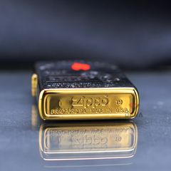 Zippo Chủ Đề Các Biểu Tượng Zippo Cạnh Mạ Vàng ZN160