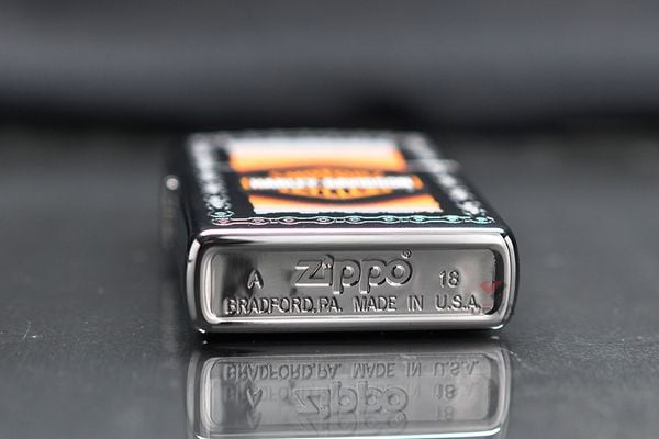 Tìm mua bật lửa Mỹ chính hãng Zippo Chủ Đề Dây Xích Harley-Davidson Chain Z405