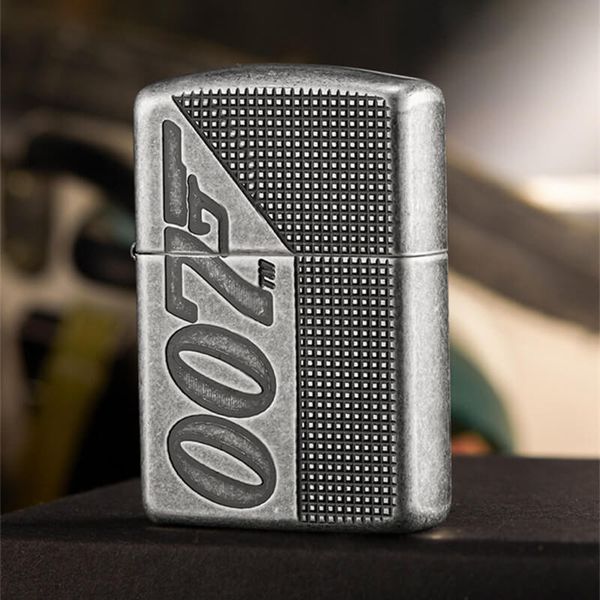 Zippo Armor 007  Bạc Giả Cổ  Z330